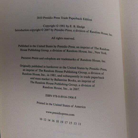 "With The Old Breed" By E.B. Sledge Paperback WWII Memoir - Picture 3 of 3